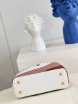 louis-vuitton-capucines-mini-bag-capucines-handbags-M59864_PM2_Front-view.png