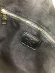 louis-vuitton-petite-malle-souple-monogram-empreinte-bolsas-M45393_PM2_Front-view.png