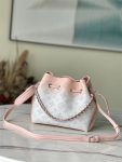 louis-vuitton-bella-mahina-handbags-M59939_PM2_Front-view.png