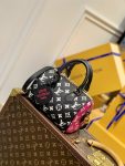louis-vuitton-speedy-bandouliere-20-monogram-empreinte-leather-handbags-M46088_PM2_Front-view.png