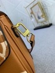 louis-vuitton-pochette-metis-bicolor-monogram-empreinte-leather-handbags-M45809_PM2_Front-view.png