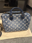 LOUIS VUITTON NAVY BLUE SPEEDY BANDOULIÈRE 25 (2)