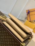 louis-vuitton-coussin-pm-h27-handbags-M57791_PM2_Front-view.png