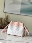 louis-vuitton-bella-mahina-handbags-M59939_PM2_Front-view.png