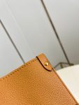 louis-vuitton-onthego-mm-monogram-empreinte-leather-handbags-M46015_PM2_Front-view.png