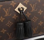 lv-louis-vuitton-sac-bandouliere-femme-saintonge-s.jpg