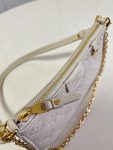 louis-vuitton-easy-pouch-on-strap-monogram-empreinte-leather-small-leather-goods-M81066_PM2_Front-view.png