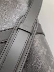 louis-vuitton-keepall-bandouliere-55-monogram-eclipse-travel-M40605_PM2_Front-view.png