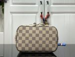 louis-vuitton-neonoe-bb-damier-azur-handbags-N45292_PM2_Front-view.png