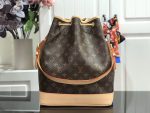 louis-vuitton-noe-monogram-canvas-handbags-M42224_PM2_Front-view.png