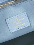 louis-vuitton-on-my-side-pm-high-end-leathers-handbags-M59432_PM2_Front-view.png