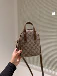 GCBAGS-1-50_b7d19cc4-26a5-4fae-8e23-99cfe8a64f11.png