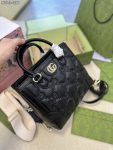 GCBAGS-1-31_4db9d777-48dd-4a86-90ba-ca8ab1b21212.png