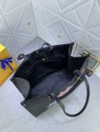 LVBAGS-1-1_36aab7c9-fd10-4a74-9ac0-b1583084e5b9.png
