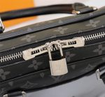 LVBAGS-1-1-77.png