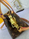 LVBAGS-1-12_91d6ba75-79ab-4155-97b8-2f39dc8966a3.png