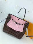 LVBAGS-1-42_92a352cd-00b4-4b53-a0d4-314704eef3f0.png
