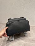 LVBAGS-1-1-52.png