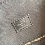LVBAGS-1-87_d96f7640-ad38-4fb0-b482-17e7a8daf6c5.png