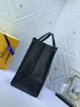 LVBAGS-1-1_36aab7c9-fd10-4a74-9ac0-b1583084e5b9.png