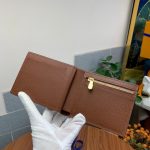 LVBAGS-1-1-4_f2d096c5-baff-4ab8-a8cf-b975769c0ef6.png