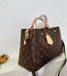 LVBAGS-1-63.png