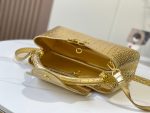LVBAGS-1-105_2680f2ef-8204-45e6-ba17-3008ad208e65.png