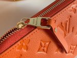 LVBAGS-1-1-46_c944fd38-4517-4124-a641-aa26b6505b6c.png
