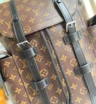 LVBAGS-1-87_d96f7640-ad38-4fb0-b482-17e7a8daf6c5.png