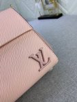 LVBAGS-1-22.png