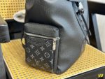 LVBAGS-1-2-15.png