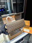 LVBAGS-1-108_0618ba58-97c1-4db6-a37b-3ffd6a3a4547.png
