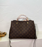LVBAGS-1-63.png
