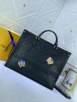 LVBAGS-1-1_36aab7c9-fd10-4a74-9ac0-b1583084e5b9.png