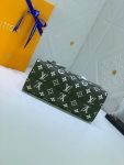 LVBAGS-1-17_d4b2145b-af0f-4e88-9425-a4b4106e0cb8.png