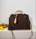 LVBAGS-1-63.png