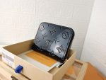 LVBAGS-1-1-42_092393e4-d389-48dd-80fe-909fbdb09300.png