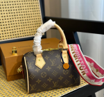 LVBAGS-1-1-65.png
