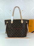 LVBAGS-1-39_4ae4b40b-5263-4c5b-9851-5f6e780c6354.png