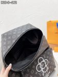 LVBAGS-1-77_6a601dbb-227d-49fe-8402-0b59c8c228fe.png