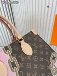 LVBAGS-1-1-31_cf014a9a-b931-4e3a-9483-5299f4044a96.png