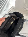 LVBAGS-1-31-1.png
