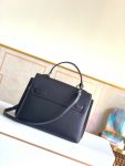 louis-vuitton-lockme-ever-mm-lockme-leather-handbags-M51395_PM2_Front-view.png
