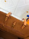 LVBAGS-1-8.png