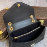 louis-vuitton-lv-new-wave-chain-bag-h24-handbags-M58552_PM2_Front-view.png