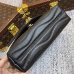 louis-vuitton-lv-new-wave-chain-bag-h24-handbags-M58552_PM2_Front-view.png