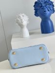 louis-vuitton-alma-bb-bubblegram-leather-handbags-M59822_PM2_Front-view.png
