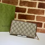 GUCCI ZIP AROUND WALLET WITH INTERLOCKING 19CM