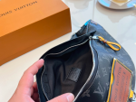 lvBAGS-1-2-11_53ed06c1-1c7d-4bc8-8696-d035b23205f1.png