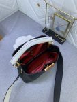 louis-vuitton-capucines-bb-black-01.png